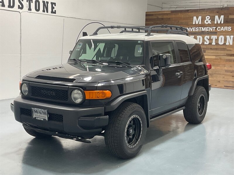 2008 Toyota FJ Cruiser 4X4 / 4.0L 6Cyl / NEW TIRES / LOCAL w/ ZERO RUST  / Rear Diff Lock - Photo 54 - Gladstone, OR 97027