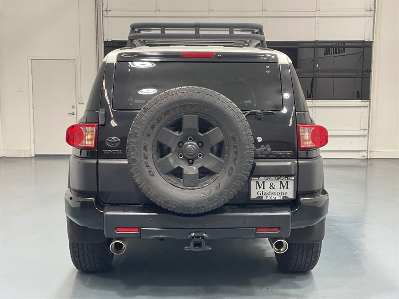 2008 Toyota FJ Cruiser 4X4 / 4.0L 6Cyl / NEW TIRES / LOCAL w/ ZERO RUST  / Rear Diff Lock - Photo 8 - Gladstone, OR 97027