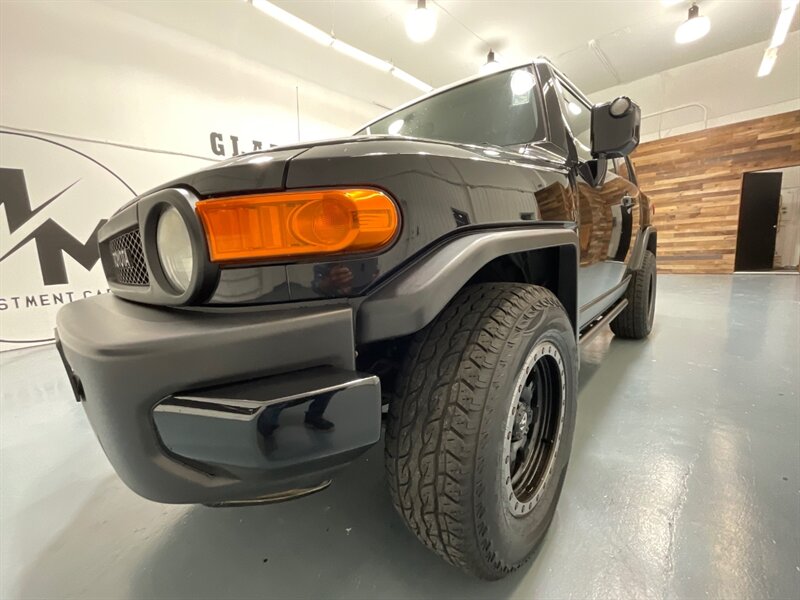 2008 Toyota FJ Cruiser 4X4 / 4.0L 6Cyl / NEW TIRES / LOCAL w/ ZERO RUST  / Rear Diff Lock - Photo 48 - Gladstone, OR 97027