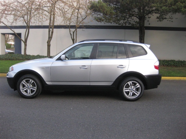 2005 BMW X3 3.0i AWD PRM+CW PKG+PANORAMIC ROOF.Service Records   - Photo 3 - Portland, OR 97217