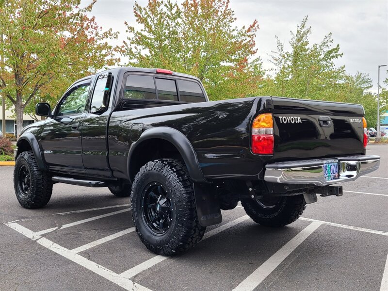 2003 Toyota Tacoma V6 3.4L / 4X4 / 5-SPEED MANUAL / NEW TIMING BELT + WATER PUMP / NEW LIFT & NEW TIRES !! - Photo 7 - Portland, OR 97217