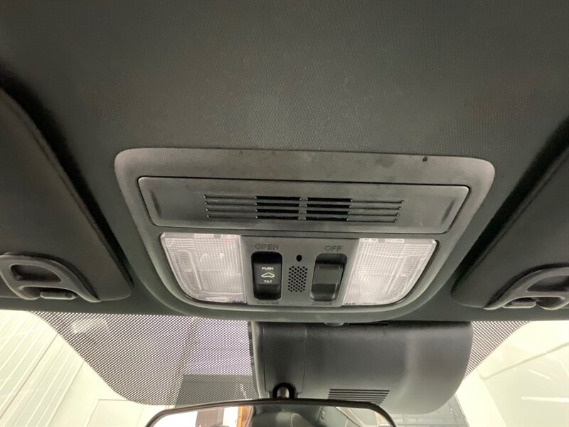 2020 Honda Civic EX Coupe 2dr / 4Cyl Turbo / Automatic /1-OWNER  / Backup Camera / Blind Spot Alert / Heated Seats / Sunroof - Photo 46 - Gladstone, OR 97027