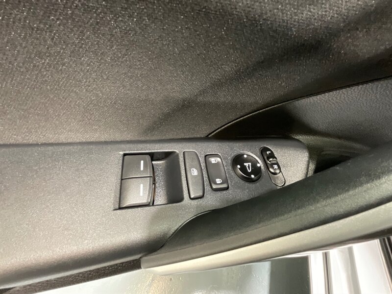 2020 Honda Civic EX Coupe 2dr / 4Cyl Turbo / Automatic /1-OWNER  / Backup Camera / Blind Spot Alert / Heated Seats / Sunroof - Photo 22 - Gladstone, OR 97027