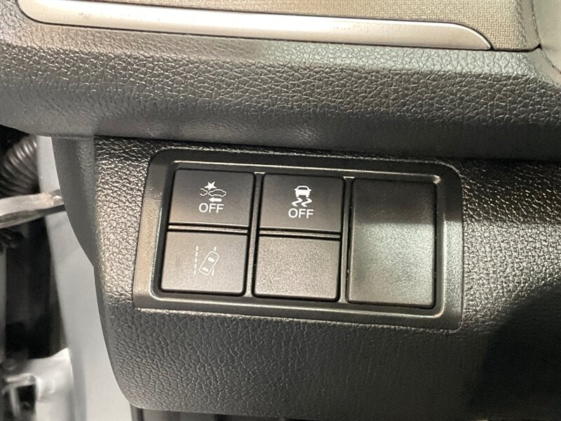 2020 Honda Civic EX Coupe 2dr / 4Cyl Turbo / Automatic /1-OWNER  / Backup Camera / Blind Spot Alert / Heated Seats / Sunroof - Photo 18 - Gladstone, OR 97027