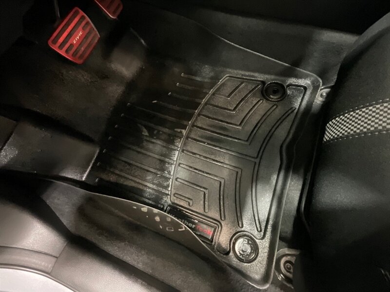 2020 Honda Civic EX Coupe 2dr / 4Cyl Turbo / Automatic /1-OWNER  / Backup Camera / Blind Spot Alert / Heated Seats / Sunroof - Photo 43 - Gladstone, OR 97027