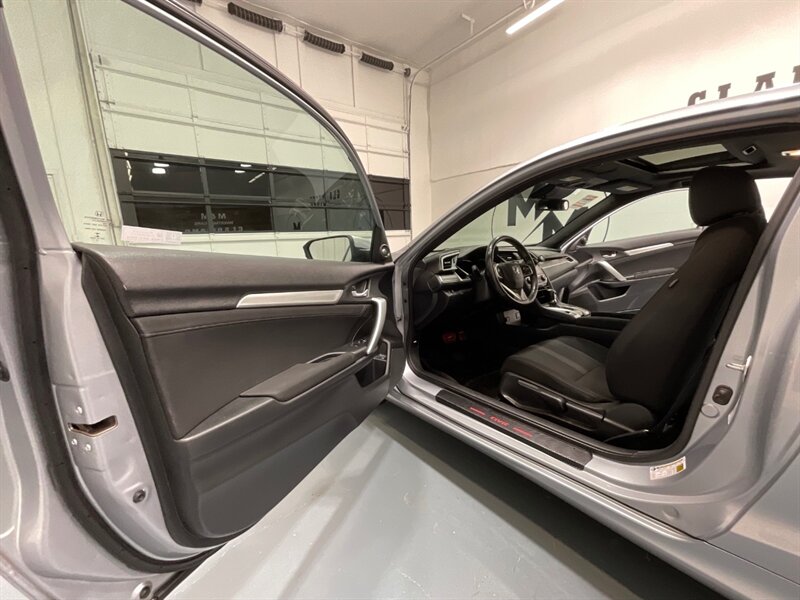 2020 Honda Civic EX Coupe 2dr / 4Cyl Turbo / Automatic /1-OWNER  / Backup Camera / Blind Spot Alert / Heated Seats / Sunroof - Photo 31 - Gladstone, OR 97027