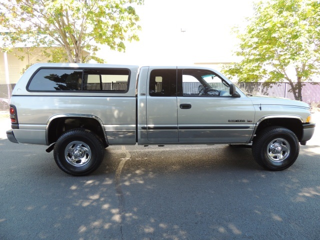 2000 Dodge Ram 1500 SLT / Extended Cab / 4X4 / Short Bed   - Photo 4 - Portland, OR 97217