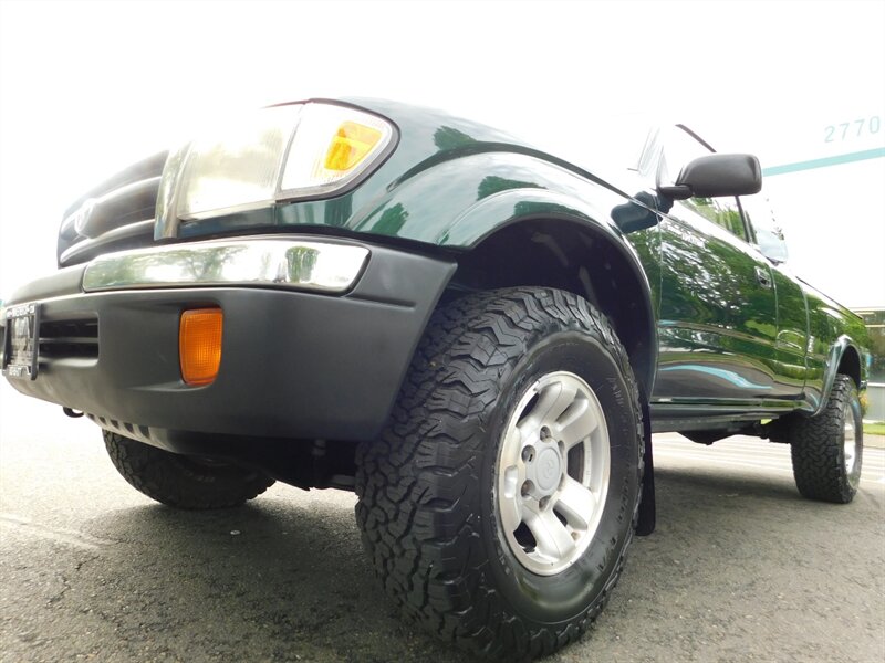 1999 Toyota Tacoma SR5 V6 4X4 /TRD OFF RD/ 5-SPEED / REAR  DIFF LOCKS   - Photo 9 - Portland, OR 97217