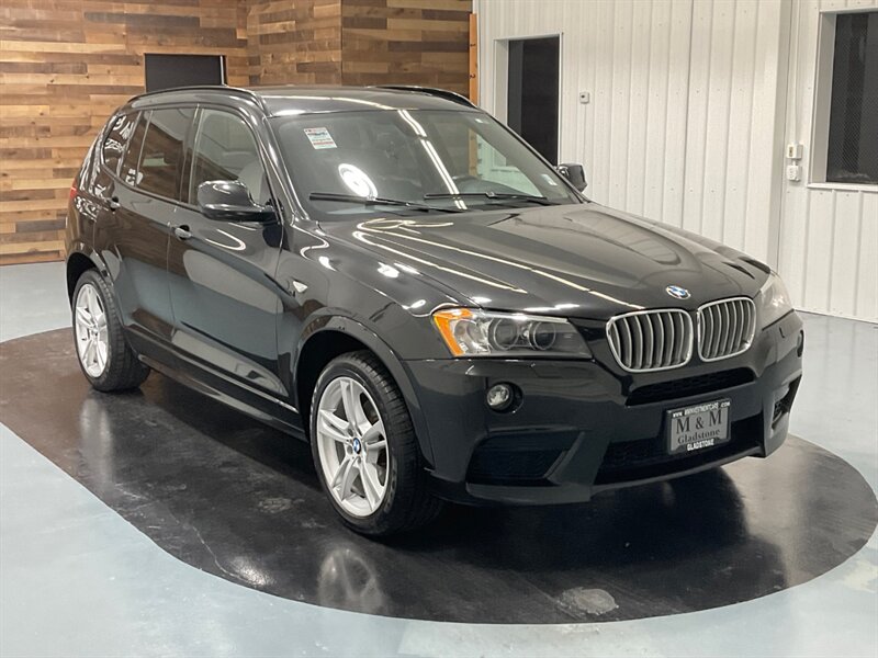 2014 BMW X3 xDrive35i AWD / LEATHER / SUNROOF / Pano Sunroof  / LOCAL RUST FREE - Photo 2 - Gladstone, OR 97027