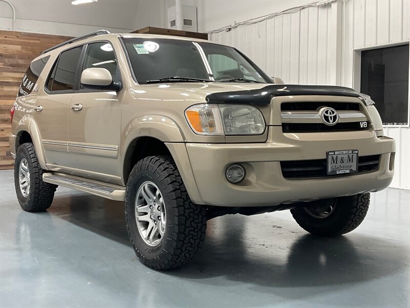 2006 Toyota Sequoia SR5 4X4 /4.7L V8 / NEW  TIRES/ ZERO RUST  / Navigation / FRESH TIMING BELT SERVICE DONE - Photo 59 - Gladstone, OR 97027