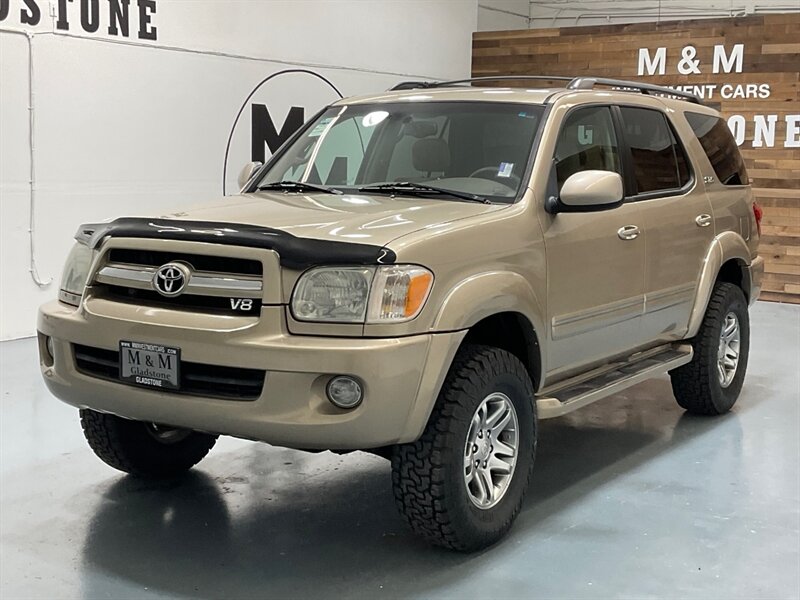 2006 Toyota Sequoia SR5 4X4 /4.7L V8 / NEW  TIRES/ ZERO RUST  / Navigation / FRESH TIMING BELT SERVICE DONE - Photo 57 - Gladstone, OR 97027