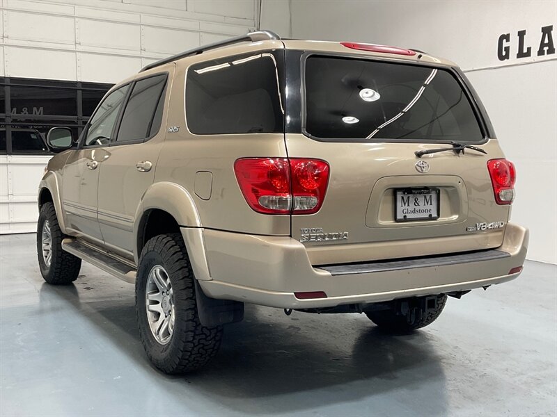 2006 Toyota Sequoia SR5 4X4 /4.7L V8 / NEW  TIRES/ ZERO RUST  / Navigation / FRESH TIMING BELT SERVICE DONE - Photo 7 - Gladstone, OR 97027