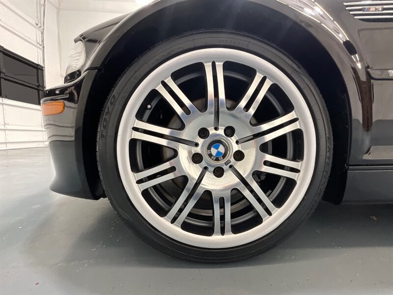 2005 BMW M3 Convertible / 3.2L 6Cyl / 6-SPEED MANUAL/69K MILES / Leather Heated Seats / Navigation / BRAND NEW TIRES / ZERO RUST - Photo 23 - Gladstone, OR 97027