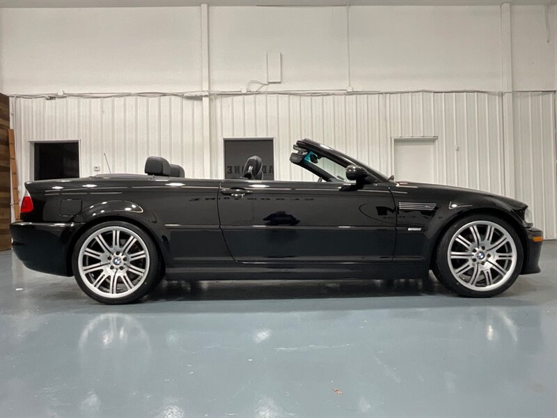 2005 BMW M3 Convertible / 3.2L 6Cyl / 6-SPEED MANUAL/69K MILES / Leather Heated Seats / Navigation / BRAND NEW TIRES / ZERO RUST - Photo 10 - Gladstone, OR 97027
