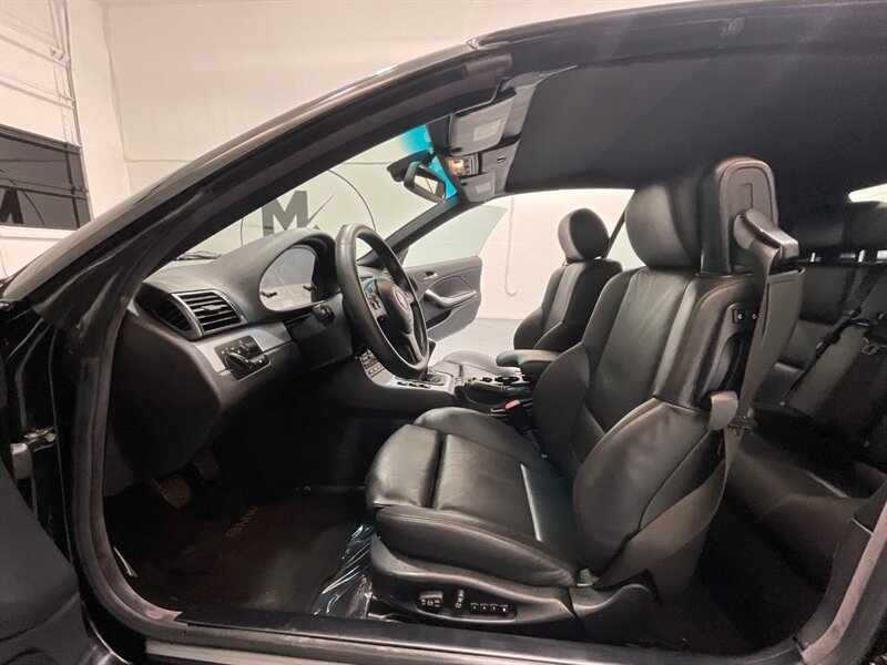 2005 BMW M3 Convertible / 3.2L 6Cyl / 6-SPEED MANUAL/69K MILES / Leather Heated Seats / Navigation / BRAND NEW TIRES / ZERO RUST - Photo 37 - Gladstone, OR 97027