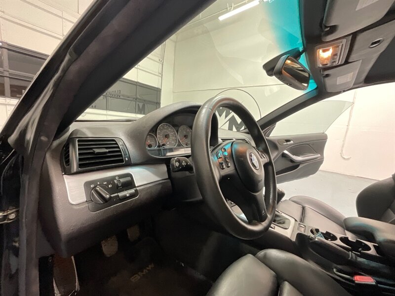 2005 BMW M3 Convertible / 3.2L 6Cyl / 6-SPEED MANUAL/69K MILES / Leather Heated Seats / Navigation / BRAND NEW TIRES / ZERO RUST - Photo 39 - Gladstone, OR 97027