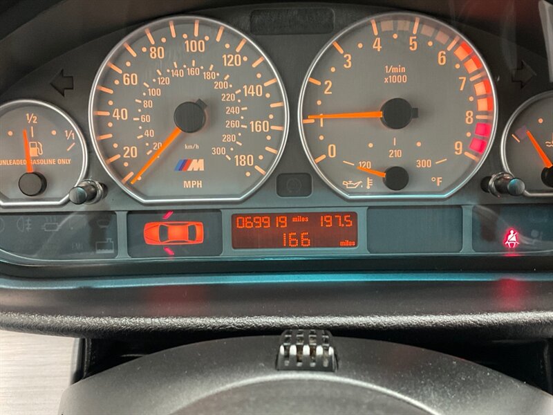 2005 BMW M3 Convertible / 3.2L 6Cyl / 6-SPEED MANUAL/69K MILES / Leather Heated Seats / Navigation / BRAND NEW TIRES / ZERO RUST - Photo 58 - Gladstone, OR 97027