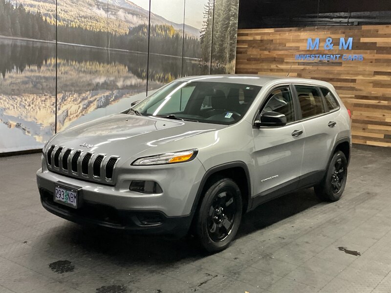 2014 Jeep Cherokee Sport Sport Utility / 2.4 L 4Cyl /ONLY 39,000 MILE  LOCAL OREGON JEEP / CLEAN & SHARP - Photo 25 - Gladstone, OR 97027