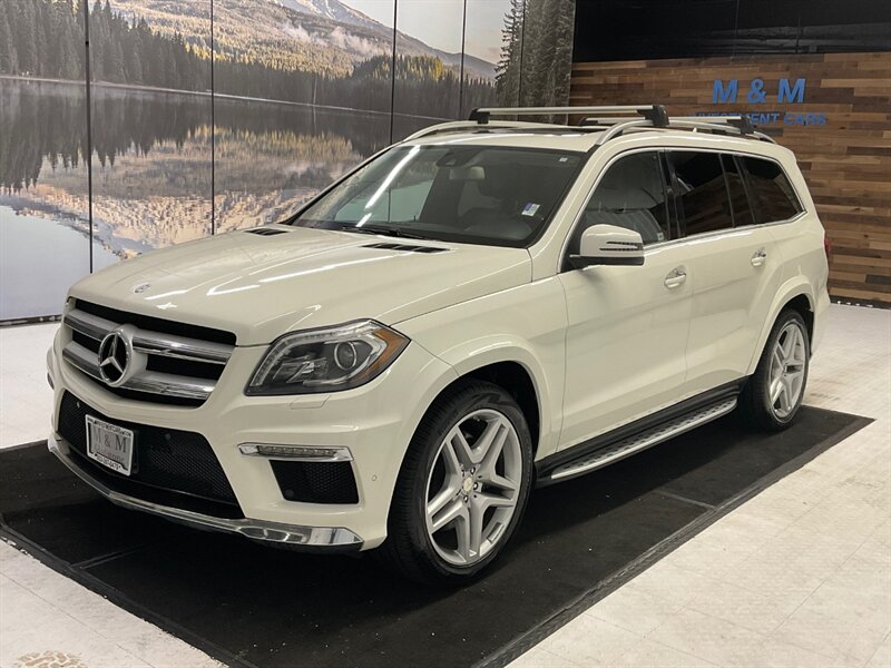 2013 Mercedes-Benz GL 550 4MATIC AWD / 4.6L V8 TWIN TURBO / 3RD SEAT  /Leather w. Heated & Cooled Seats / Navigation & Backup Camera / SHARP & CLEAN - Photo 25 - Gladstone, OR 97027