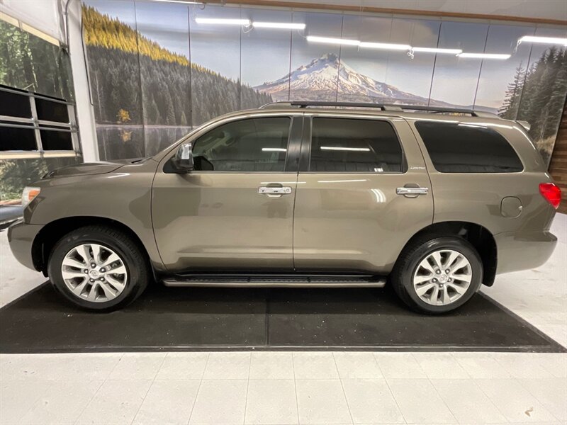 2010 Toyota Sequoia Limited 4X4 / Leather / Navigation / Sunroof  / RUST FREE / Heated Seats / 3RD ROW SEAT / Excel Cond - Photo 3 - Gladstone, OR 97027