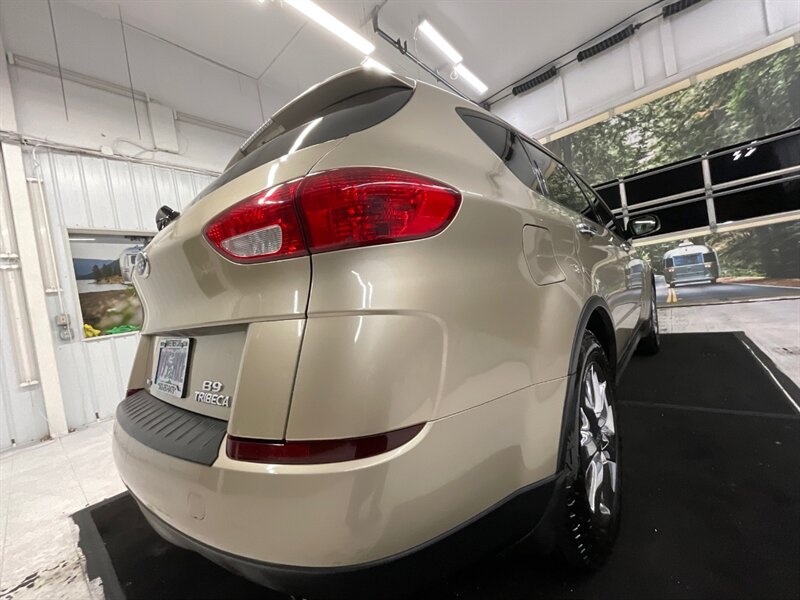 2007 Subaru B9 Tribeca Ltd. 7-Pass. AWD / Sunroof / 3.0L 6Cyl / 3RD ROW  / Leather & Heated Seats - Photo 9 - Gladstone, OR 97027