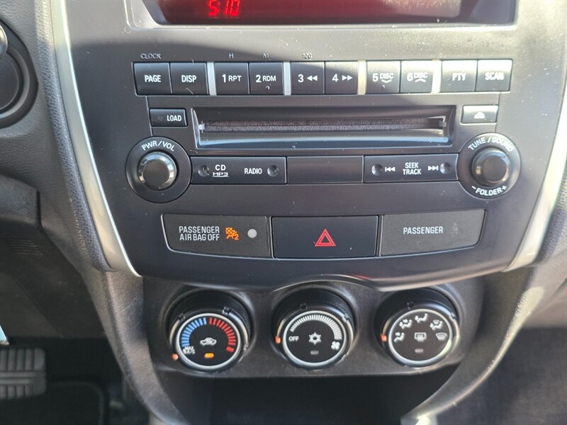 2013 Mitsubishi Outlander Sport ES 2WD 4-Cyl , 2.0L / PADDLE SHIFTS / Fresh Trade / Excellent Condition - Photo 39 - Portland, OR 97217