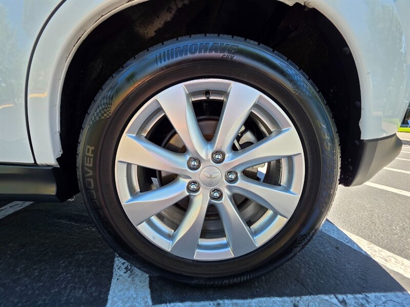 2013 Mitsubishi Outlander Sport ES 2WD 4-Cyl , 2.0L / PADDLE SHIFTS / Fresh Trade / Excellent Condition - Photo 43 - Portland, OR 97217