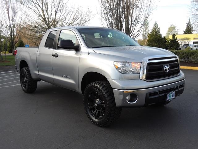 2013 Toyota Tundra Double Cab / 4X4 / 4.6L 8Cyl / LIFTED LIFTED