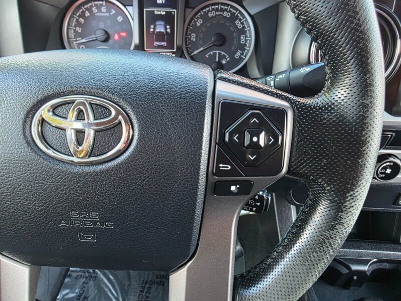 2016 Toyota Tacoma DOUBLE CAB 4X4 V6 3.5L / LOCAL TRUCK / LIFTED !! - Photo 32 - Portland, OR 97217