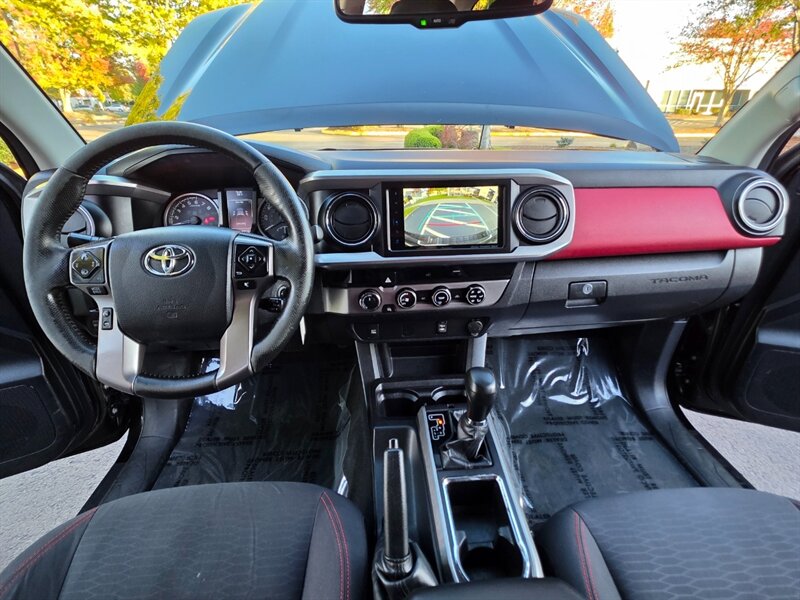 2016 Toyota Tacoma DOUBLE CAB 4X4 V6 3.5L / LOCAL TRUCK / LIFTED !! - Photo 17 - Portland, OR 97217