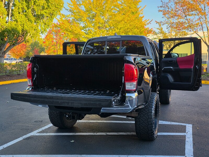 2016 Toyota Tacoma DOUBLE CAB 4X4 V6 3.5L / LOCAL TRUCK / LIFTED !! - Photo 28 - Portland, OR 97217