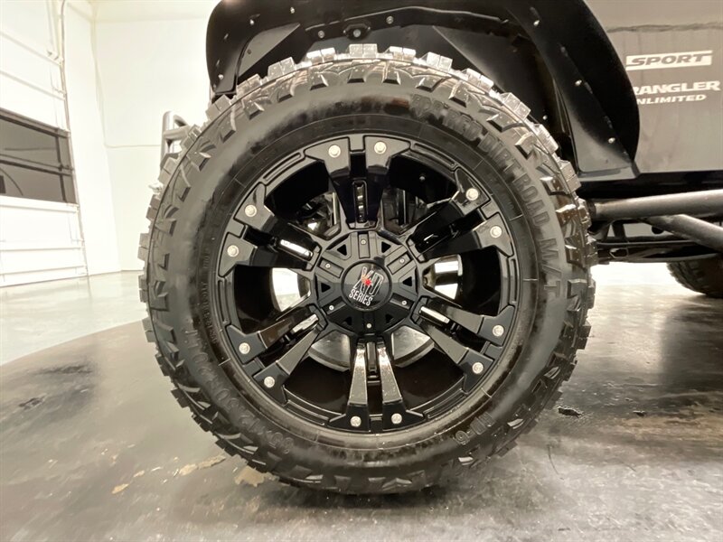 2017 Jeep Wrangler Unlimited Sport 4X4 / CUSTOM BUILT / LIFTED LIFTED  / NEW 35inc MUD TIRES - Photo 22 - Gladstone, OR 97027