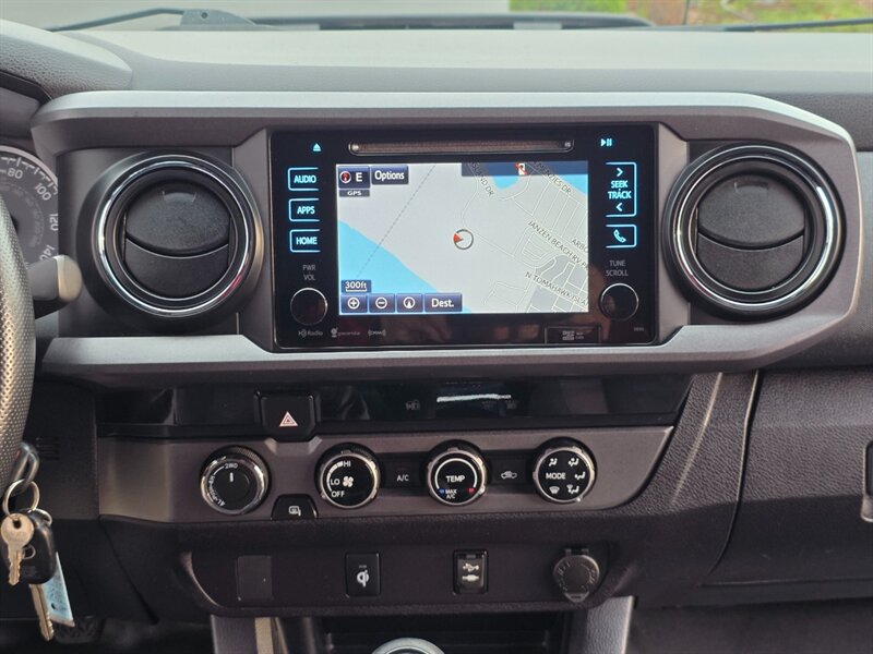 2017 Toyota Tacoma 6-SPEED V6 TRD / DIFF LOCK / BF GOODRICH / LIFTED / METHOD WHEELS / MATCHING CANOPY / MANUAL TRANSMISSION - Photo 18 - Portland, OR 97217