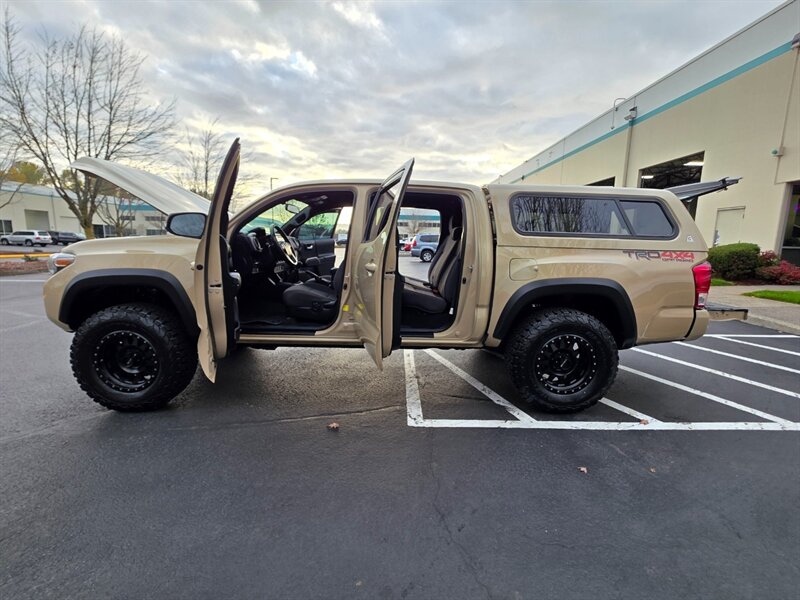 2017 Toyota Tacoma 6-SPEED V6 TRD / DIFF LOCK / BF GOODRICH / LIFTED / METHOD WHEELS / MATCHING CANOPY / MANUAL TRANSMISSION - Photo 23 - Portland, OR 97217