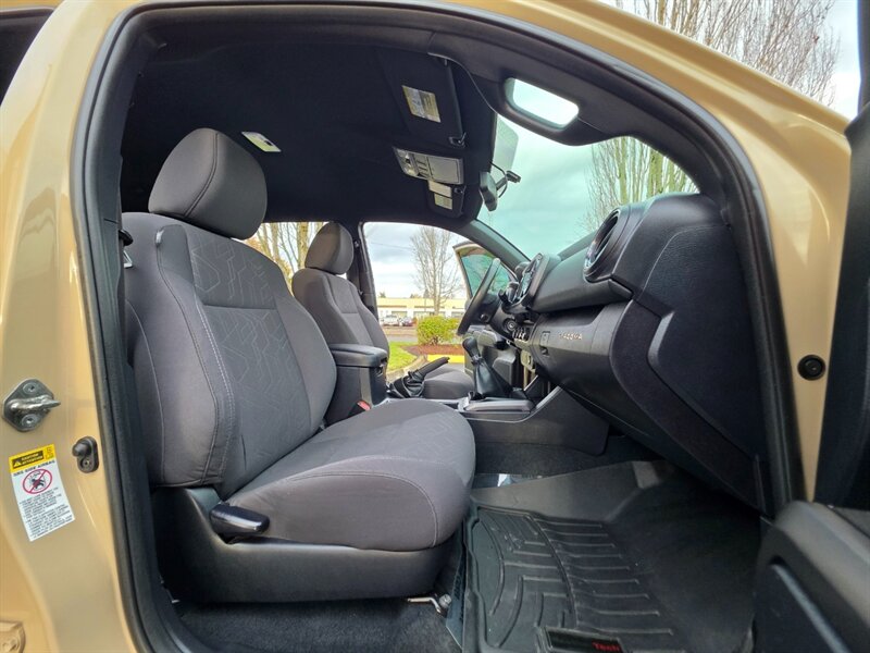 2017 Toyota Tacoma 6-SPEED V6 TRD / DIFF LOCK / BF GOODRICH / LIFTED / METHOD WHEELS / MATCHING CANOPY / MANUAL TRANSMISSION - Photo 14 - Portland, OR 97217