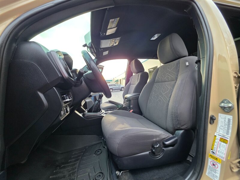 2017 Toyota Tacoma 6-SPEED V6 TRD / DIFF LOCK / BF GOODRICH / LIFTED / METHOD WHEELS / MATCHING CANOPY / MANUAL TRANSMISSION - Photo 13 - Portland, OR 97217