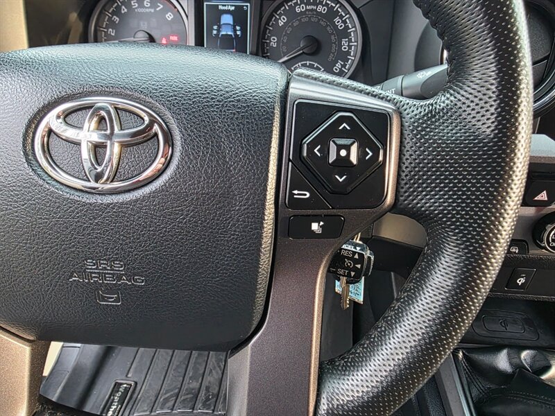 2017 Toyota Tacoma 6-SPEED V6 TRD / DIFF LOCK / BF GOODRICH / LIFTED / METHOD WHEELS / MATCHING CANOPY / MANUAL TRANSMISSION - Photo 36 - Portland, OR 97217