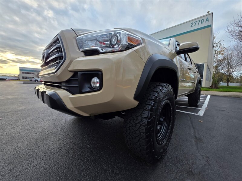 2017 Toyota Tacoma 6-SPEED V6 TRD / DIFF LOCK / BF GOODRICH / LIFTED / METHOD WHEELS / MATCHING CANOPY / MANUAL TRANSMISSION - Photo 10 - Portland, OR 97217