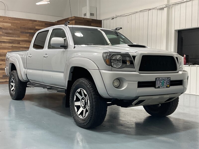 2007 Toyota Tacoma V6 SR5  Double Cab 4X4 / 4.0L V6 / TRD SPORT Pkg  / ZERO RUST - Photo 55 - Gladstone, OR 97027