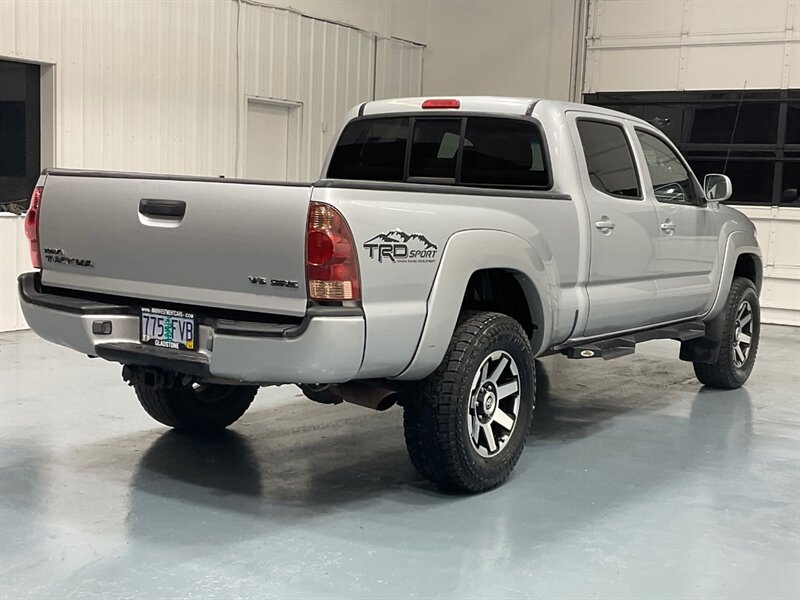 2007 Toyota Tacoma V6 SR5  Double Cab 4X4 / 4.0L V6 / TRD SPORT Pkg  / ZERO RUST - Photo 8 - Gladstone, OR 97027