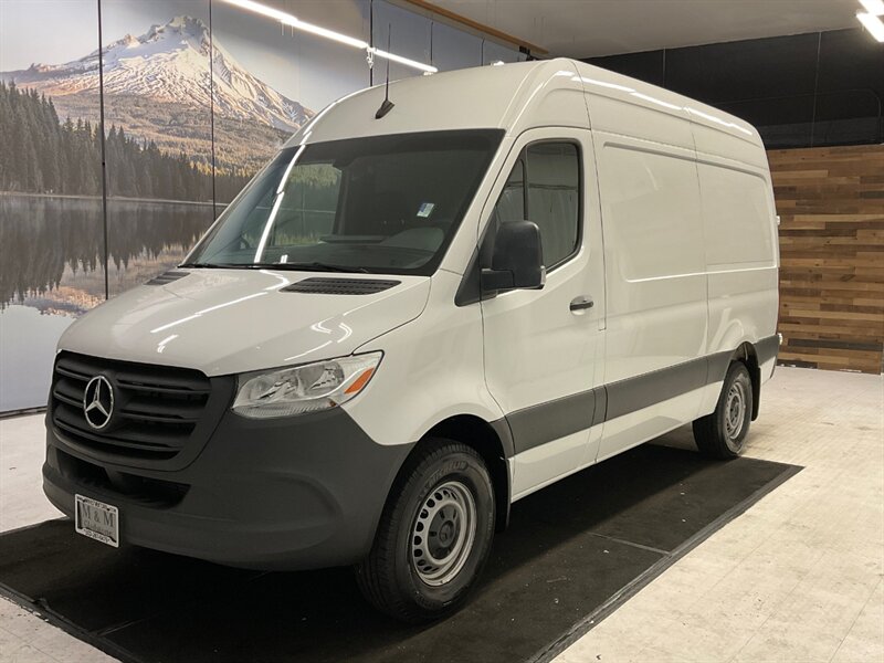 2020 Mercedes-Benz Sprinter 2500 CARGO VAN / 3.0L V6 DIESEL / 1,700 MILES  / HIGH ROOF w. 144 " WB / LIKE NEW - Photo 25 - Gladstone, OR 97027