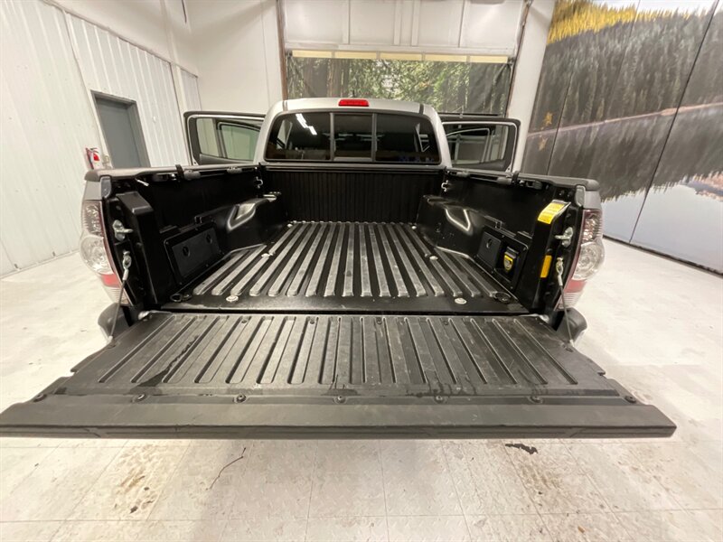 2014 Toyota Tacoma V6 TRD OFF RD / Backup Camera / LOCAL TRUCK  / RUST FREE / REAR DIFF LOCKS / 89,000 MILES - Photo 22 - Gladstone, OR 97027