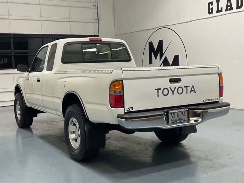 1997 Toyota Tacoma V6 Extra Cab 4X4 / 3.4L V6 / FRESH TIMING BELT SER  / ZERO RUST - Photo 8 - Gladstone, OR 97027