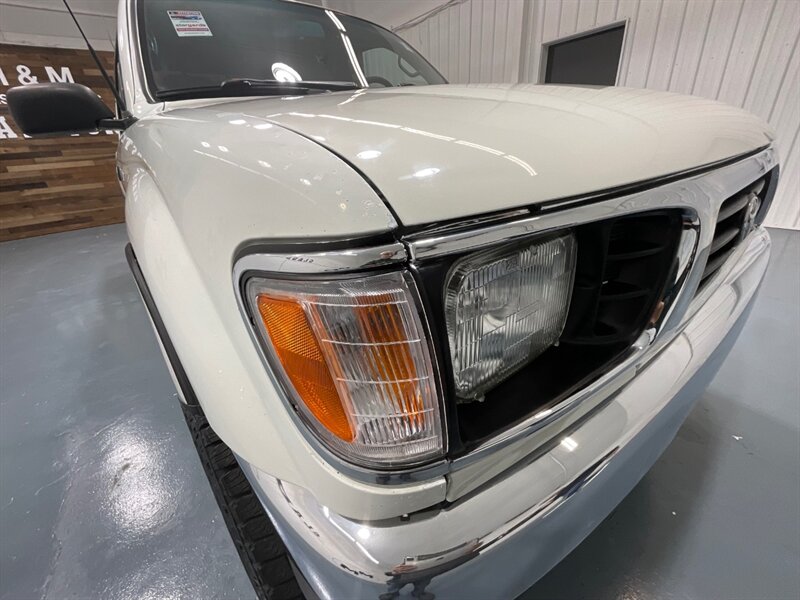 1997 Toyota Tacoma V6 Extra Cab 4X4 / 3.4L V6 / FRESH TIMING BELT SER  / ZERO RUST - Photo 27 - Gladstone, OR 97027