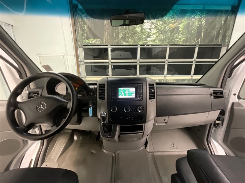 2014 Mercedes-Benz Sprinter 2500 Passenger 3.0L V6 DIESEL / High Roof 170 " WB  / 12-Passenger w. CARGO AREA / Navigation & Backup Camera / HIGHROOF & 170 " WB / BRAND NEW TIRES - Photo 19 - Gladstone, OR 97027