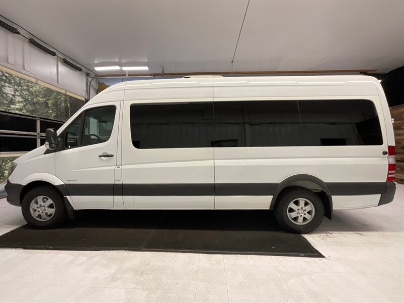 2014 Mercedes-Benz Sprinter 2500 Passenger 3.0L V6 DIESEL / High Roof 170 " WB  / 12-Passenger w. CARGO AREA / Navigation & Backup Camera / HIGHROOF & 170 " WB / BRAND NEW TIRES - Photo 3 - Gladstone, OR 97027