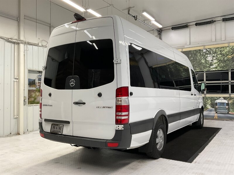 2014 Mercedes-Benz Sprinter 2500 Passenger 3.0L V6 DIESEL / High Roof 170 " WB  / 12-Passenger w. CARGO AREA / Navigation & Backup Camera / HIGHROOF & 170 " WB / BRAND NEW TIRES - Photo 8 - Gladstone, OR 97027