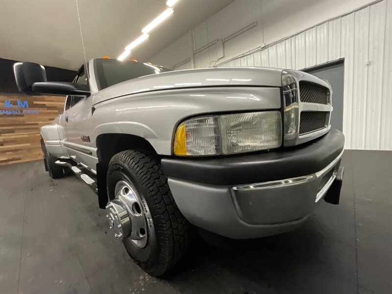 2001 Dodge Ram 3500 SLT DRW / 6 SPEED MANUAL / 5.9L DIESEL / LOW MILE  4Dr QUAD CAB / BRAND NEW TIRES / LOCAL / RUST FREE / EXCELLENT SHAPE !! - Photo 10 - Gladstone, OR 97027