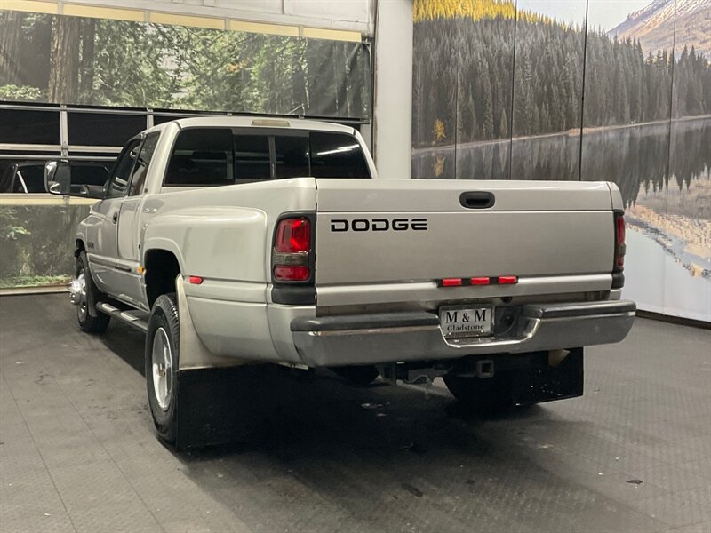 2001 Dodge Ram 3500 SLT DRW / 6 SPEED MANUAL / 5.9L DIESEL / LOW MILE  4Dr QUAD CAB / BRAND NEW TIRES / LOCAL / RUST FREE / EXCELLENT SHAPE !! - Photo 7 - Gladstone, OR 97027