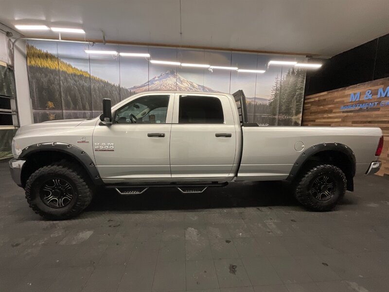 2013 RAM 2500 Crew Cab 4X4 / 6.7L DIESEL / 6-SPEED / LIFTED  LOCAL OREGON TRUCK / RUST FREE / LIFTED w/ 35 " MUD TIRES & 17 " WHEELS / 6-SPEED MANUAL / SHARP & CLEAN !! - Photo 3 - Gladstone, OR 97027